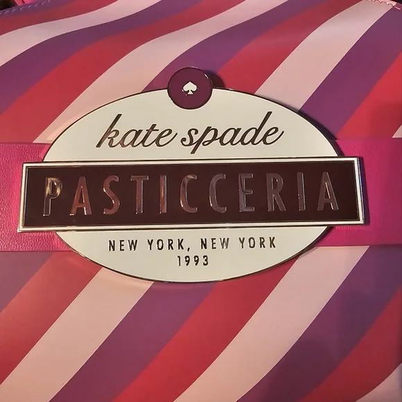 Kate Spade purse, new without tags. - Picture 2 of 4